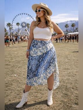 INC International Concepts
Lattice Snake Asymmetrical
Printed Midi Skirt Sz 12